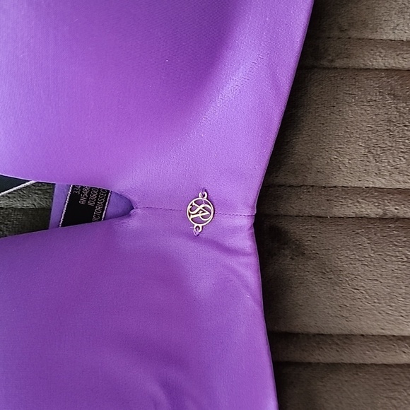 Purple victoria secret bra - Picture 2 of 13